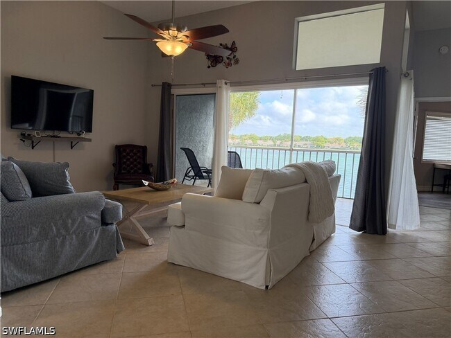 Foto del edificio - 2571 Citrus Lake Dr