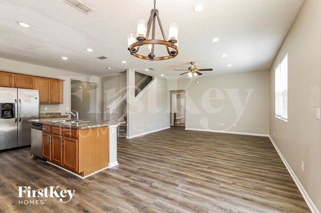 Building Photo - 8058 Brothers Walk Ln