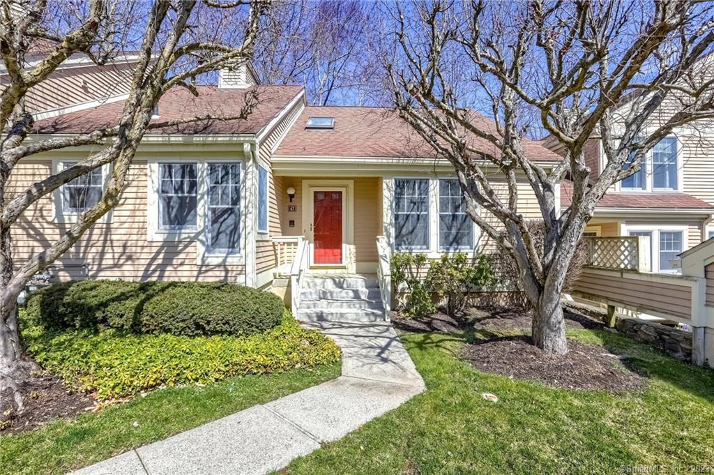 Primary Photo - 47 Brittania Dr