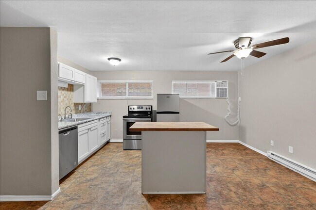 Foto del edificio - Jay ForganMord