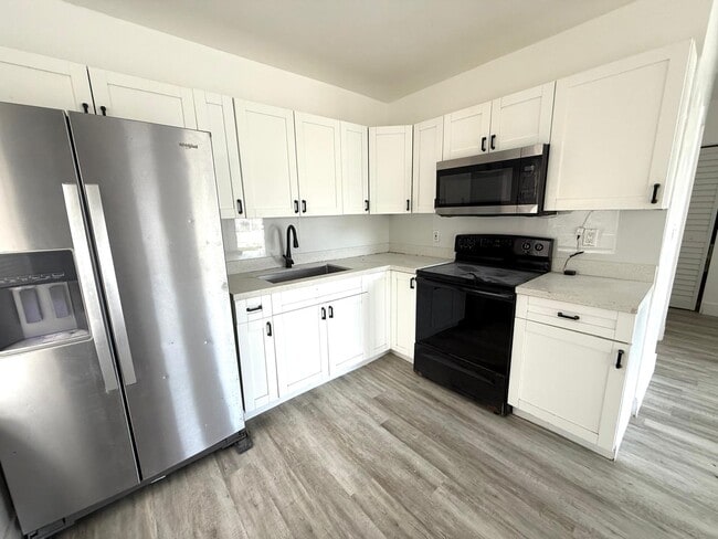 Building Photo - 1251 NW 57th St