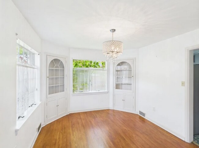 Foto del edificio - 5 Springhaven Rd