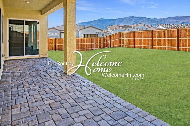 Foto del edificio - NEWER High End Single Level Home in Verdi