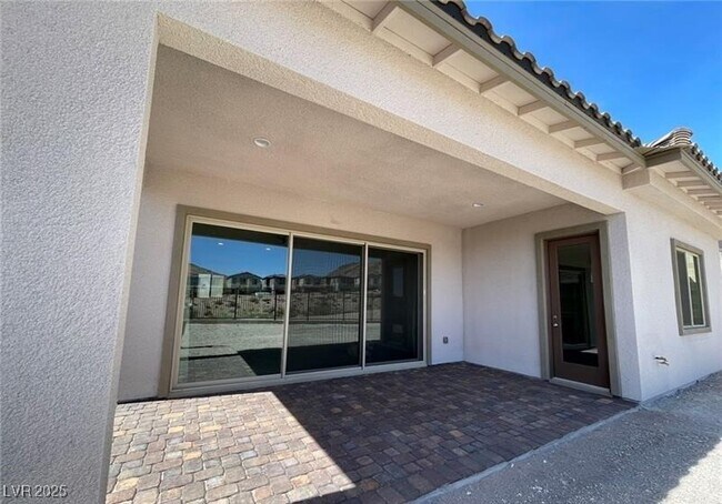 Foto del edificio - 11622 Hatchling Ave