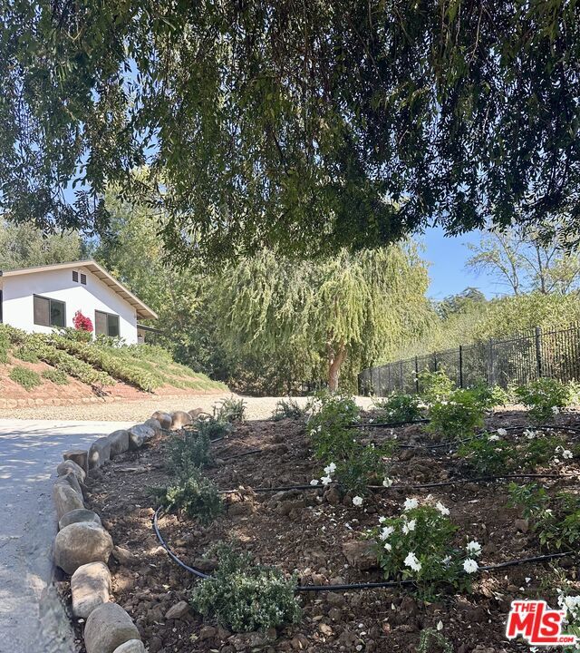 Foto del edificio - 1131 Rancho Dr