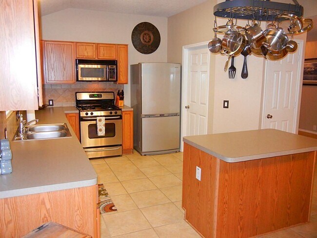 Building Photo - 5935 Water Violet Ln