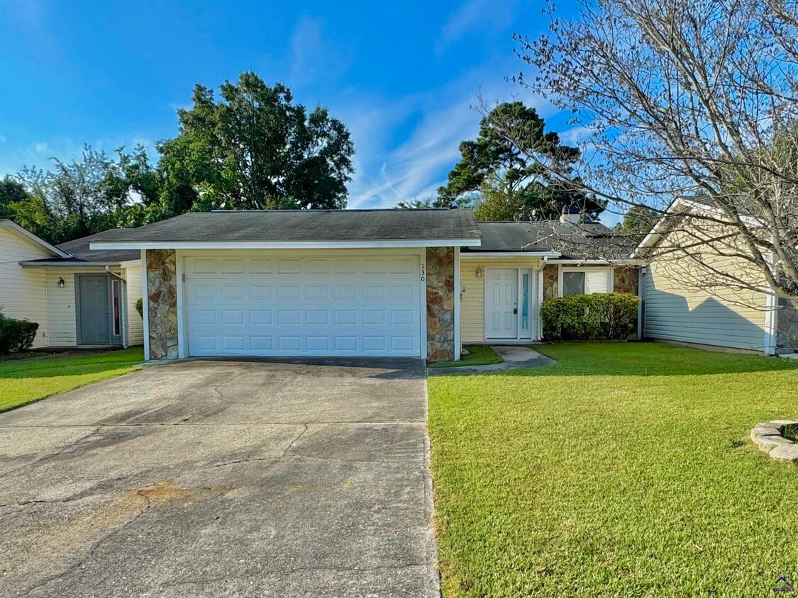 Primary Photo - 130 Pleasant Hill Ct