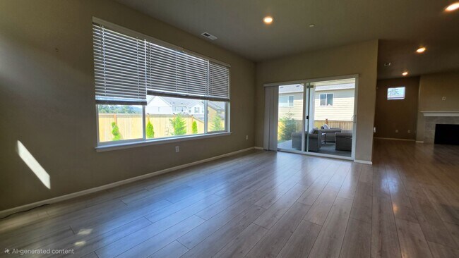 Building Photo - Bright & Beautiful 5 Bedroom 3 Bathroom