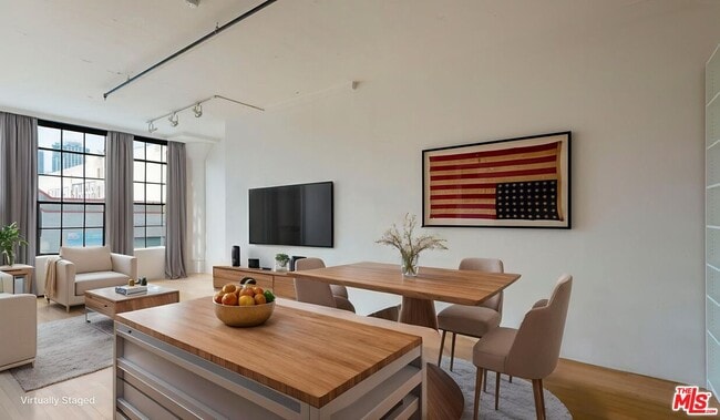 Building Photo - 420 San Pedro St