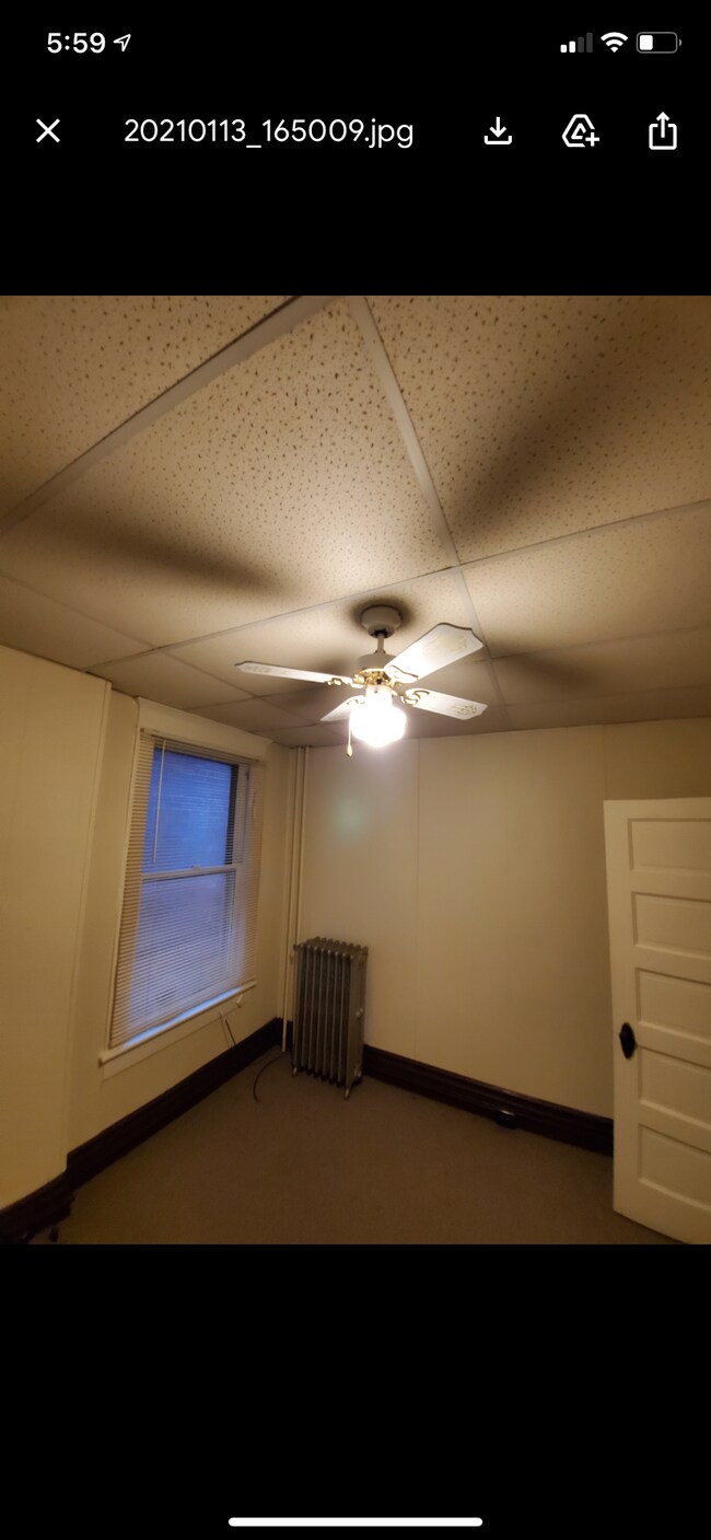 Building Photo - 408 Fayette St