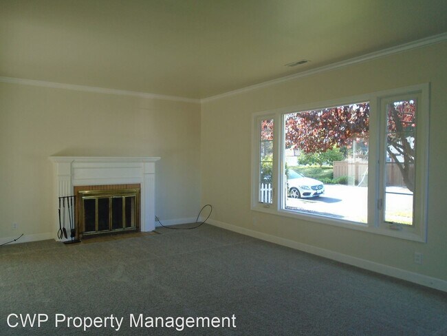 Foto del edificio - 2 br, 1 bath House - 21896 Baywood Avenue