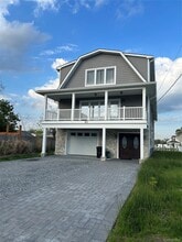 Building Photo - 762 Pecan St