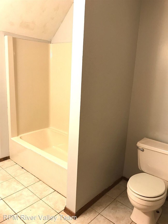 Foto del edificio - 4 br, 2 bath House - 180 Bell Road