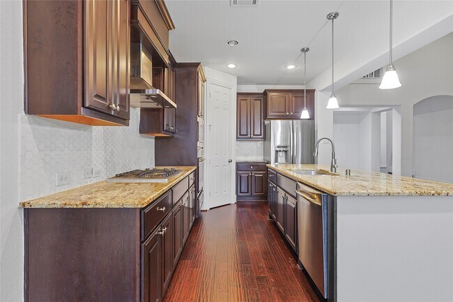 Foto del edificio - 5919 Solara Ledge Ln