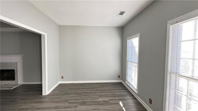 Building Photo - 4982 Anclote Dr