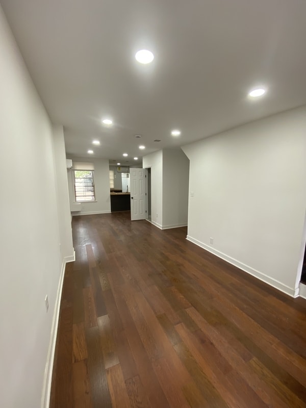 Building Photo - 423 N Highland Ave