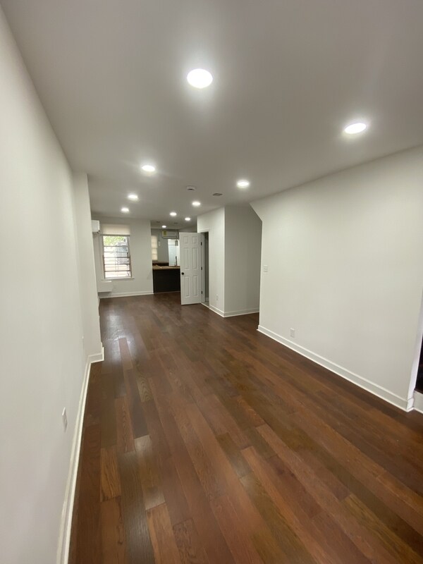 Foto del edificio - 423 N Highland Ave