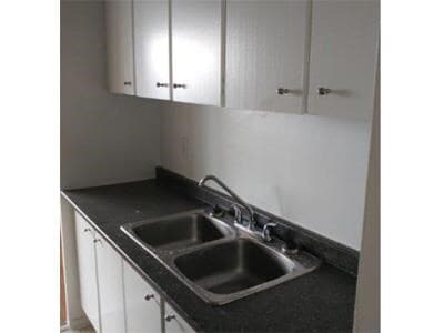 Photo du bâtiment - 1425 Rosenthal