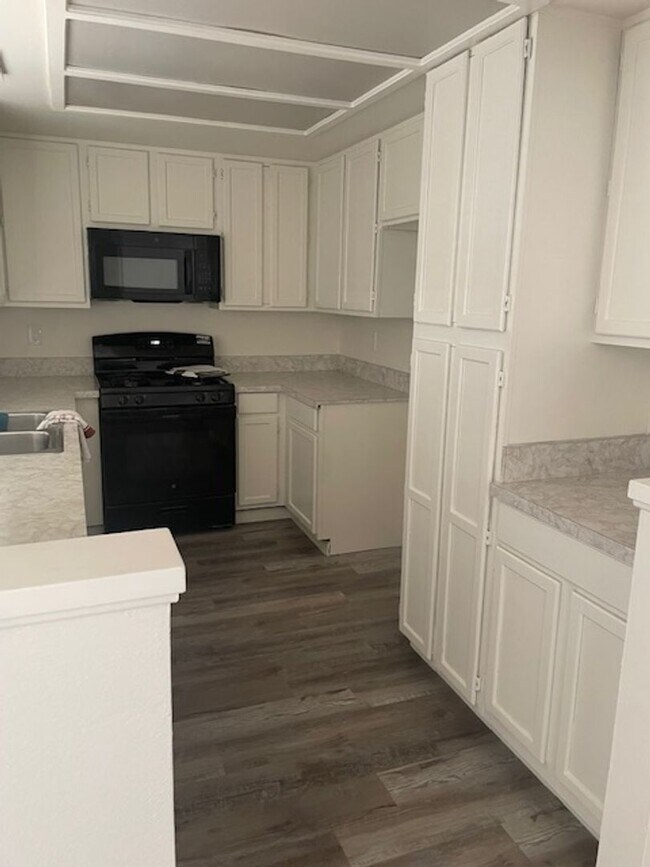 Building Photo - 30274 Nebula Ln