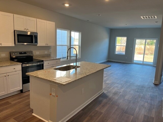 Foto del edificio - 2033 Osprey Isle Ln SW