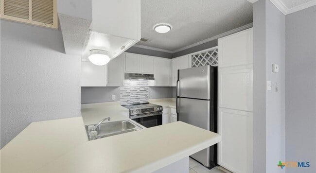 Building Photo - 5322 Medical Dr