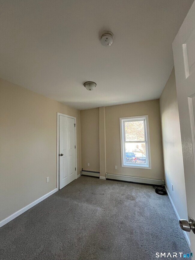 Foto del edificio - 412 S Main St