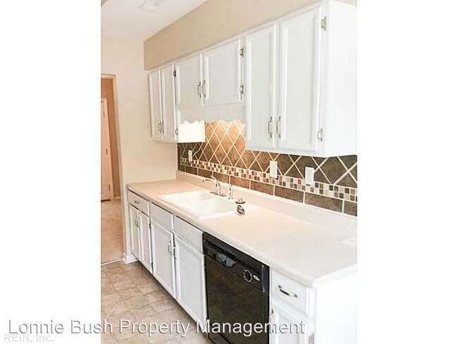 Building Photo - 1344 River Birch Run S