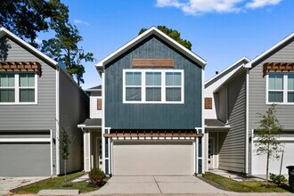 Building Photo - 5214 Pinemont Creek Ln