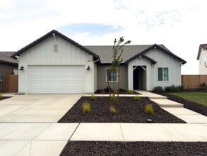 Building Photo - 3025 22nd Ave