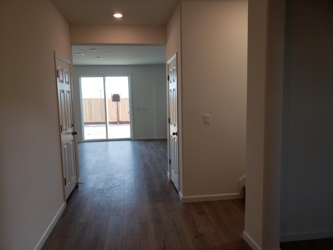 Foto del edificio - 662 Montelena Ct