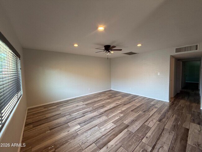 Foto del edificio - 11622 N 20th Ave