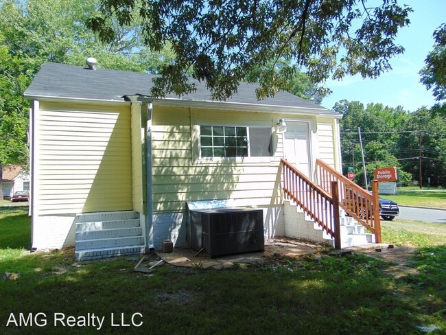 Foto del edificio - 2 br, 1 bath House - 614 E Club Blvd
