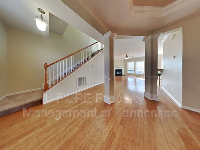 Building Photo - 3045 Brookview Forest Dr
