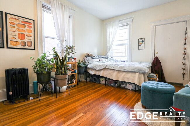 Foto del edificio - 16 Fuller St