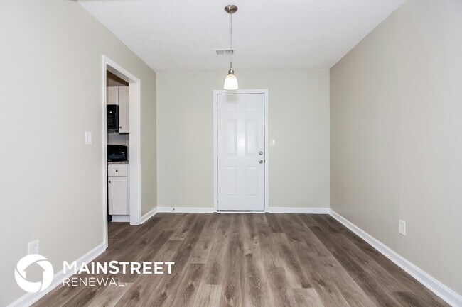Foto del edificio - 5454 Northcut Dr