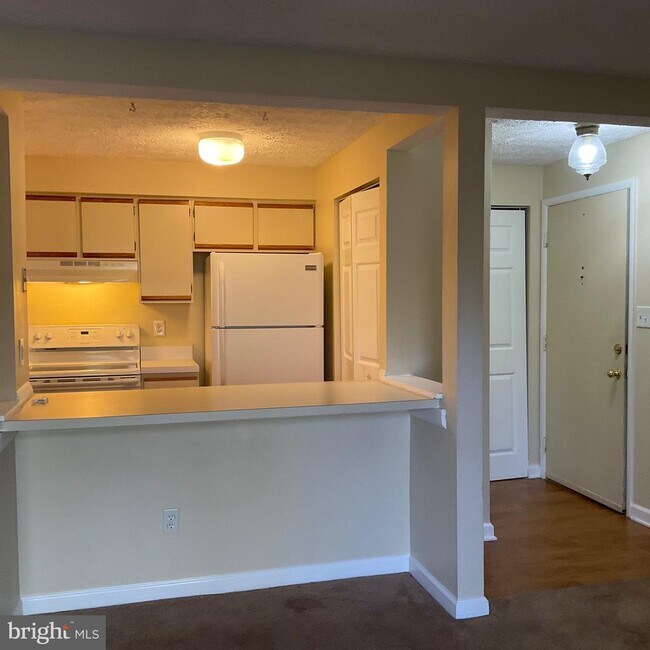 3502 Lochearn Ct Unit A, Pasadena, MD 21122 Room for Rent in Pasadena