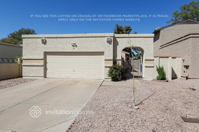 Building Photo - 630 E Jensen St