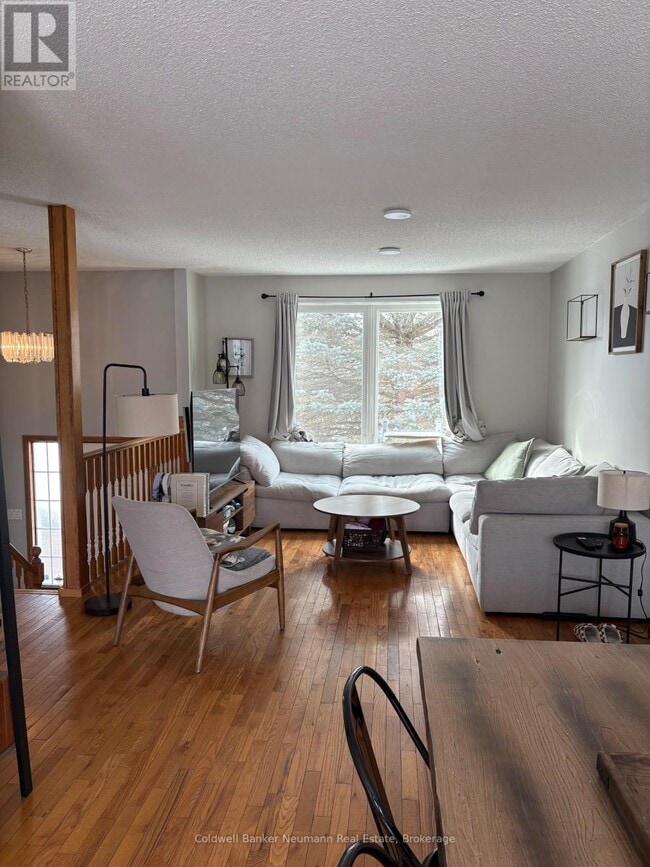 Photo du bâtiment - 10 Watt St