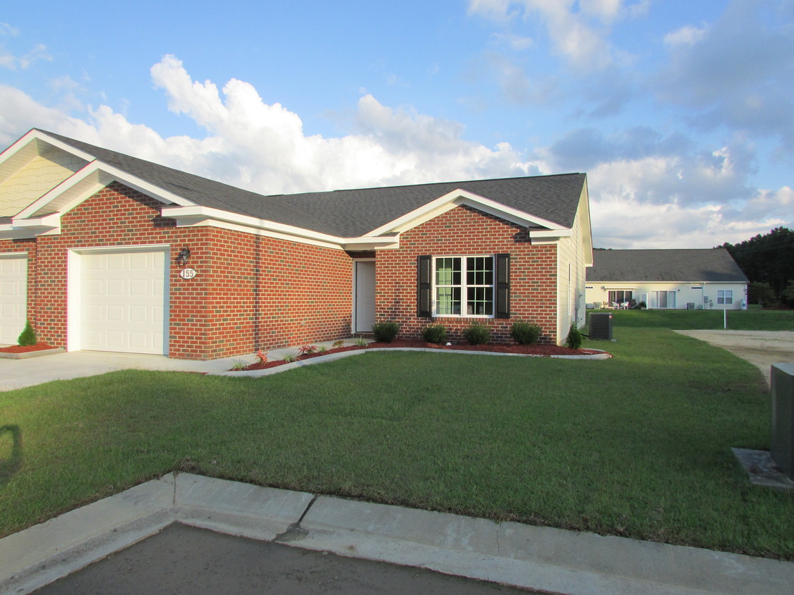 Brick and Hardi Cement Siding - 147 Oxford Dr