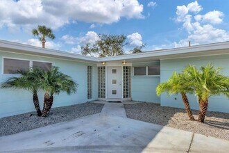 Building Photo - 550 Gaspar Dr
