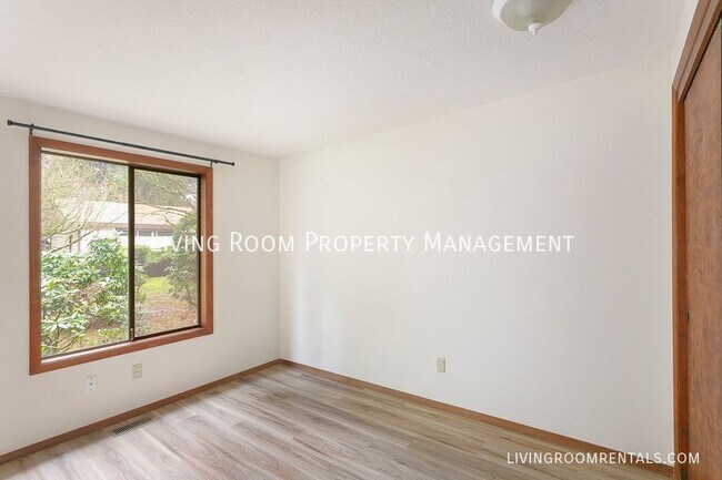 Foto del edificio - 7670 SW Leslie St