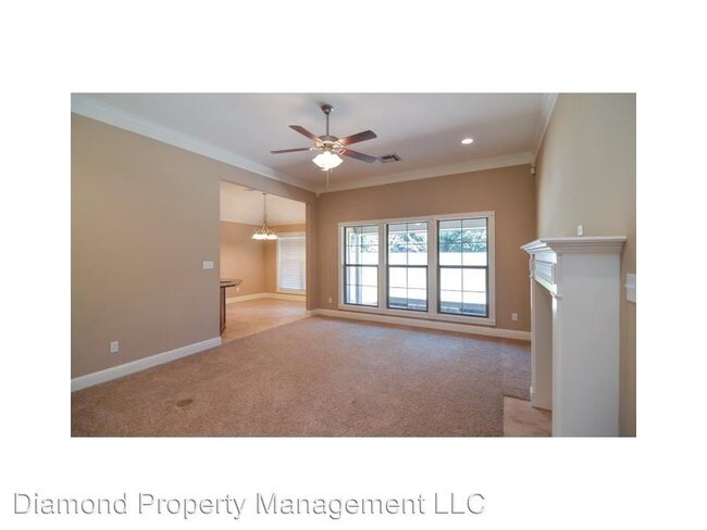 Foto del edificio - 4 br, 2 bath House - 1703 Hassell Drive