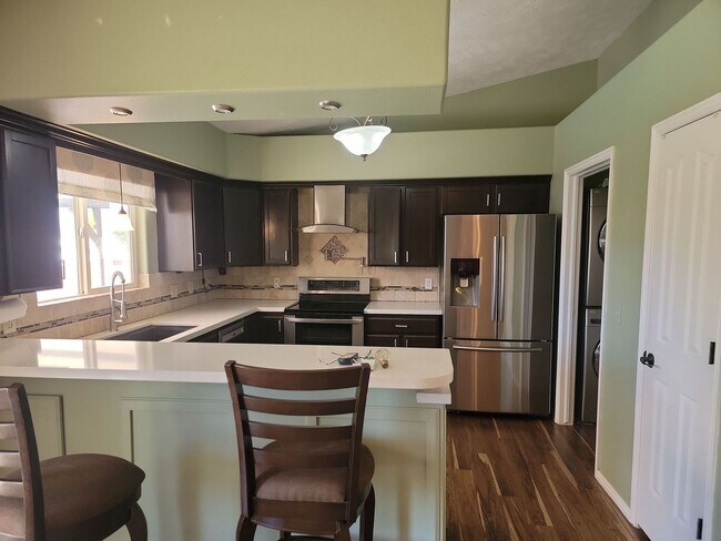 Foto del edificio - Stunning 4 Bedroom Home in Ivins with Red ...