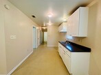 Foto principal - 2563 Weller Ave