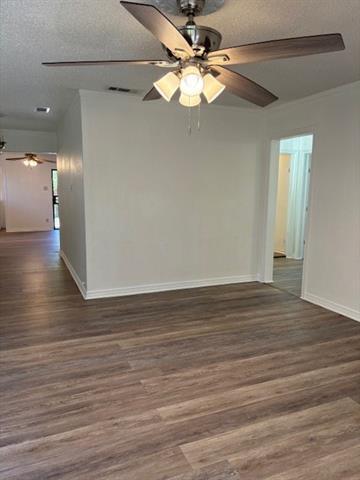 Building Photo - 5011 W University Blvd