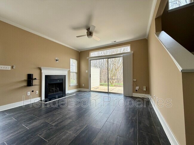 Building Photo - 8803 Cinnabay Dr