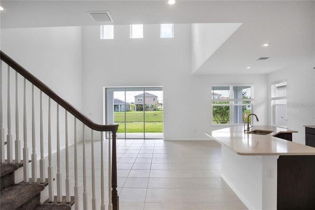 Building Photo - 5719 Maidenstone Way
