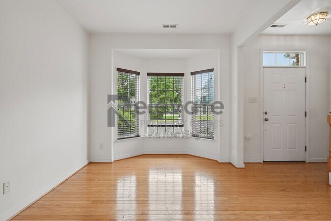 Foto del edificio - 4321 Meredith Creek Dr