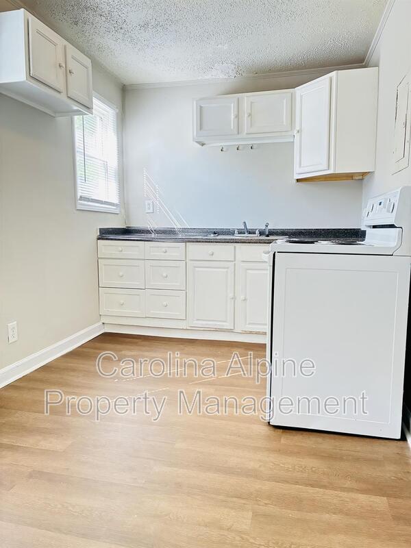 Foto del edificio - 2341 Arden St