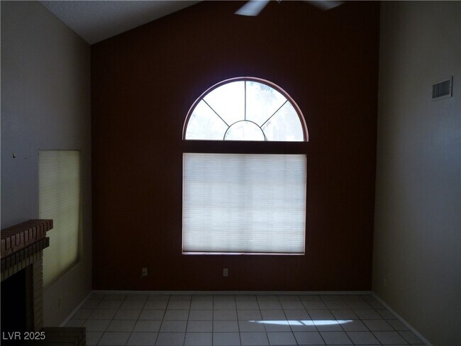 Foto del edificio - 912 Crowfoot